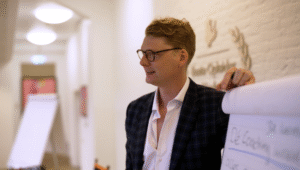 Roderik Kelderman geeft NLP practitioner training